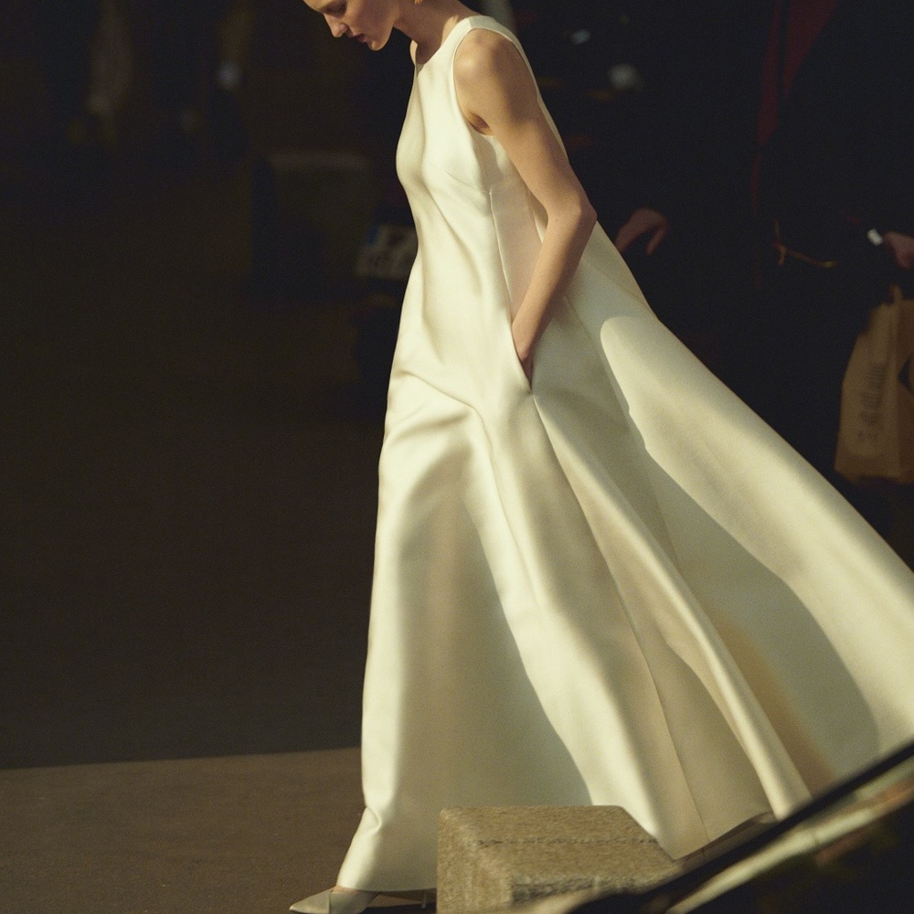 Lucerna white duchess-satin gown, Max Mara Bridal 2020 Sample